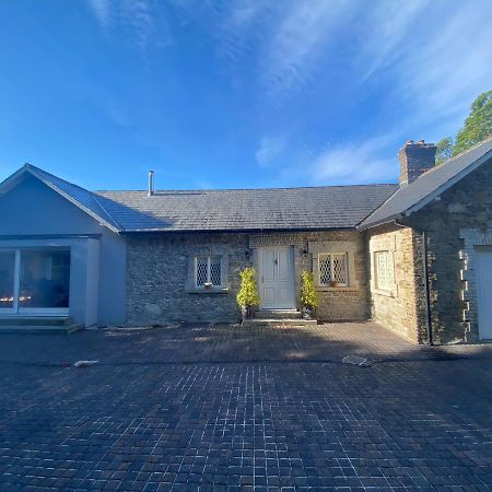 The Coach House Villa Dublin Exterior foto