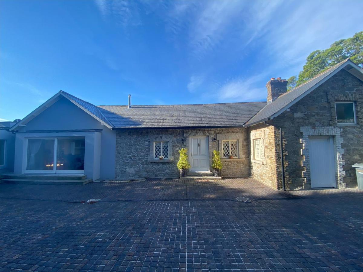 The Coach House Villa Dublin Exterior foto